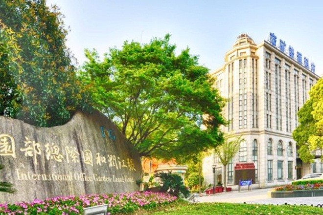 2022年第一季度，上海写字楼市场供需放缓